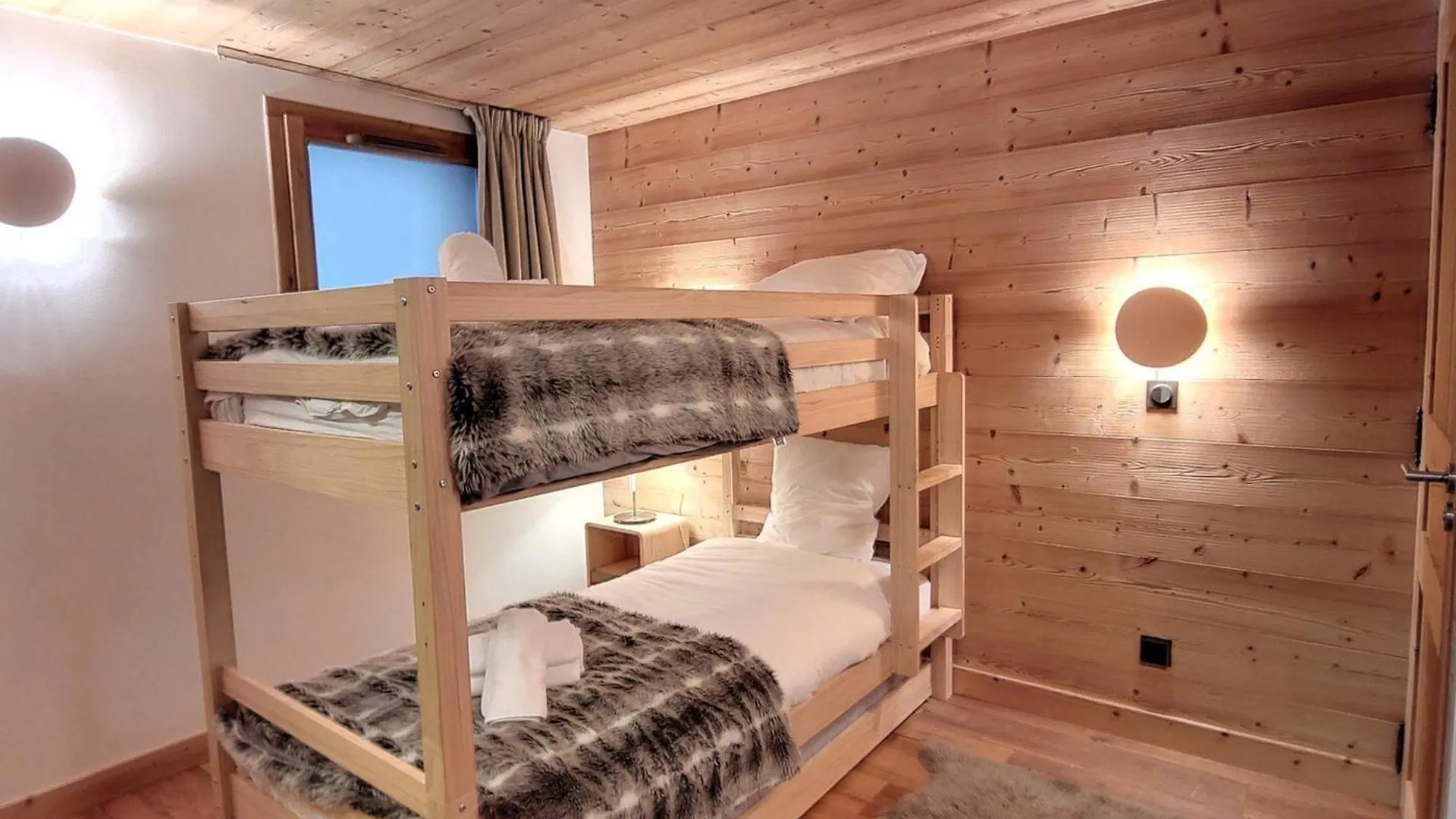 Appartement Souplex Chaleureux Aux Gets - 4 Pers, 2 Ch. En Suite, Proche Du Centre Et Des Pistes - Fr-1-598-170 Les Gets Apartment